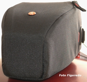 funda para cámara SLR. Foto Figaredo, Gijón